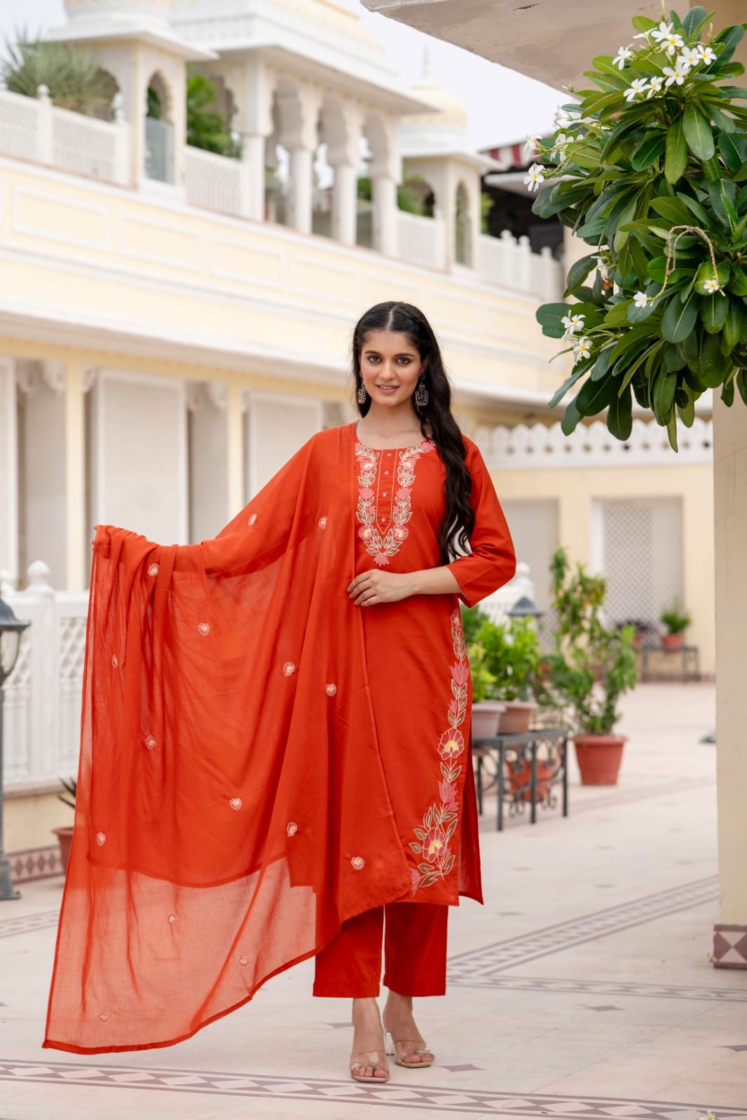 Saanvi Garden Kurti